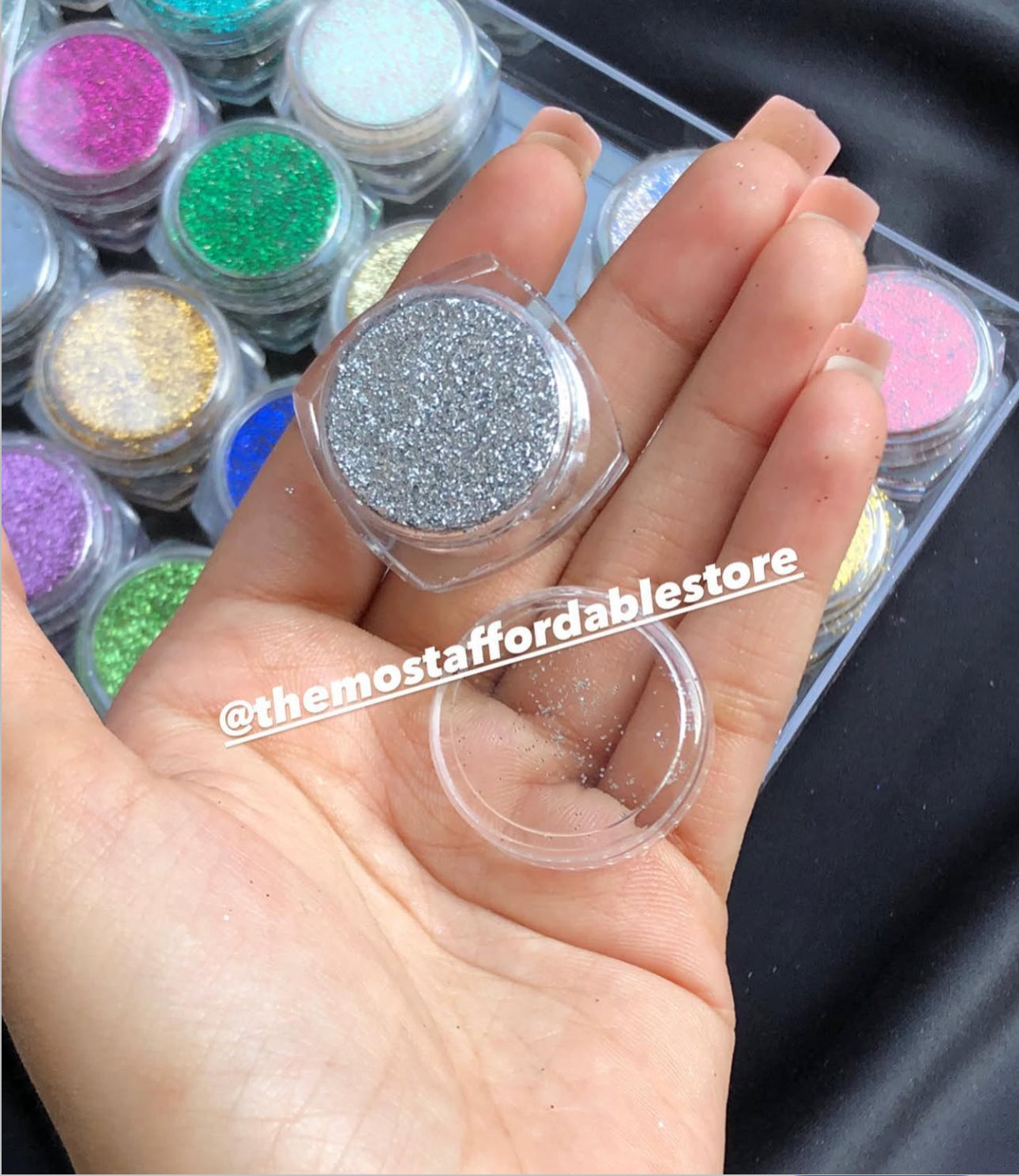 Pack of 24 Glitter Eyeshadow