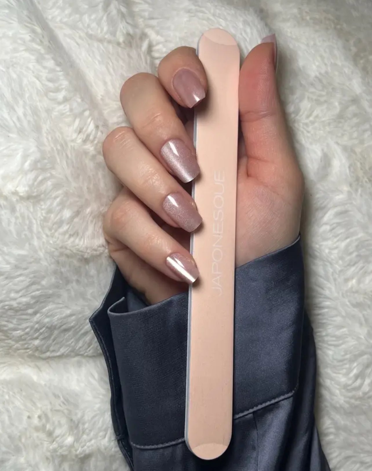 Rose Quartz Cat Eye - 24 pcs nails in one pack