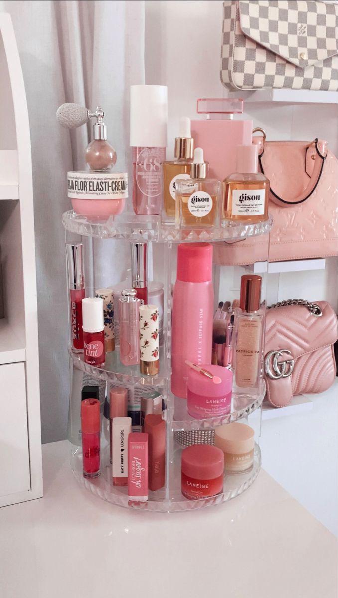 Cosmetics Organizer